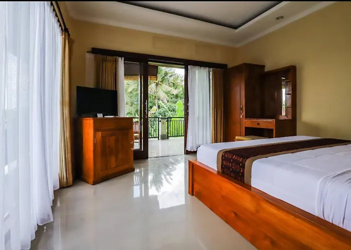 Big Stone House R4 - Premium Location, 6 Min Center - Shared Pool Guest house